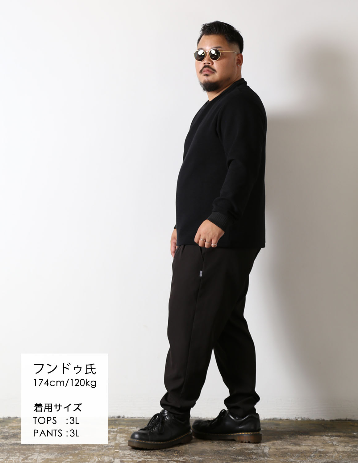 黒の濃淡で魅せる03